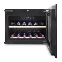 photo WineDeluxe E 18 Wine cellar for up to 18 bottles, 1 temperature zone 3